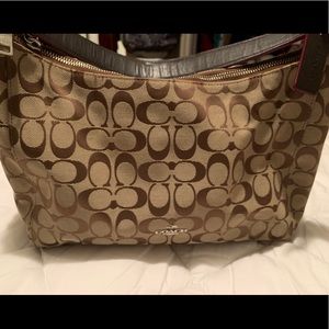 Coach hobo shoulder bag brown signature